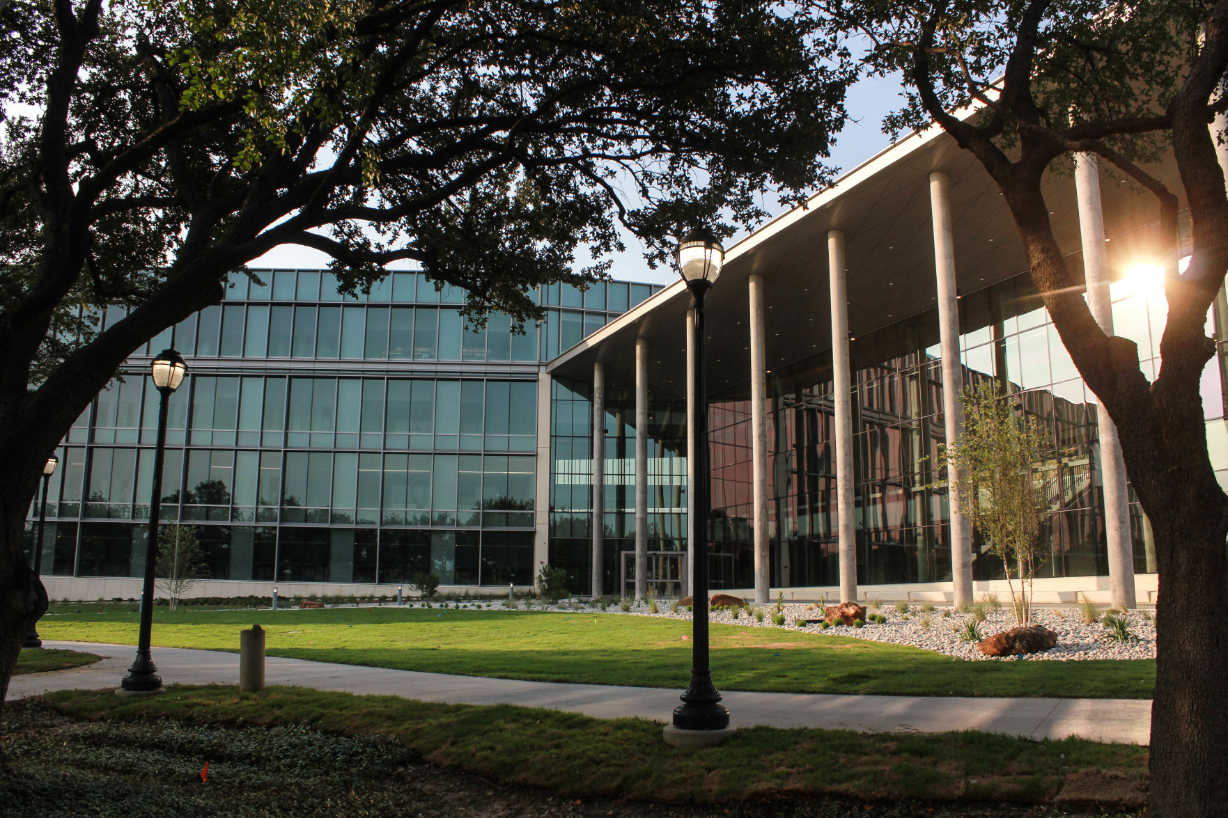 UTA remains on track to achieve Tier 1 university designation despite COVID-19 disruptions